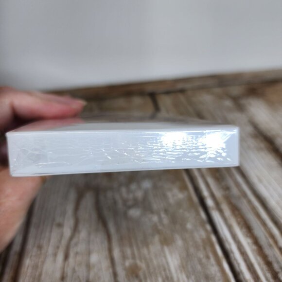 NIP Mkeke Iphone 13/14 Case Clear Model K22-14-6.1 Premium TPU+PC Material Seale - Picture 4 of 4